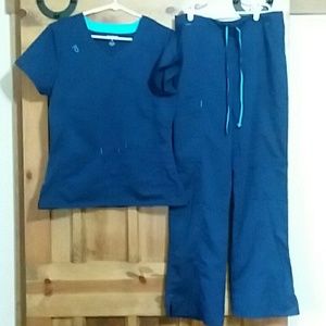 Scrub Star scrub set